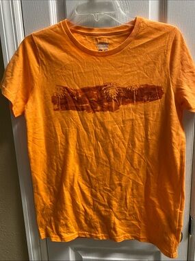 Columbia t shirt.